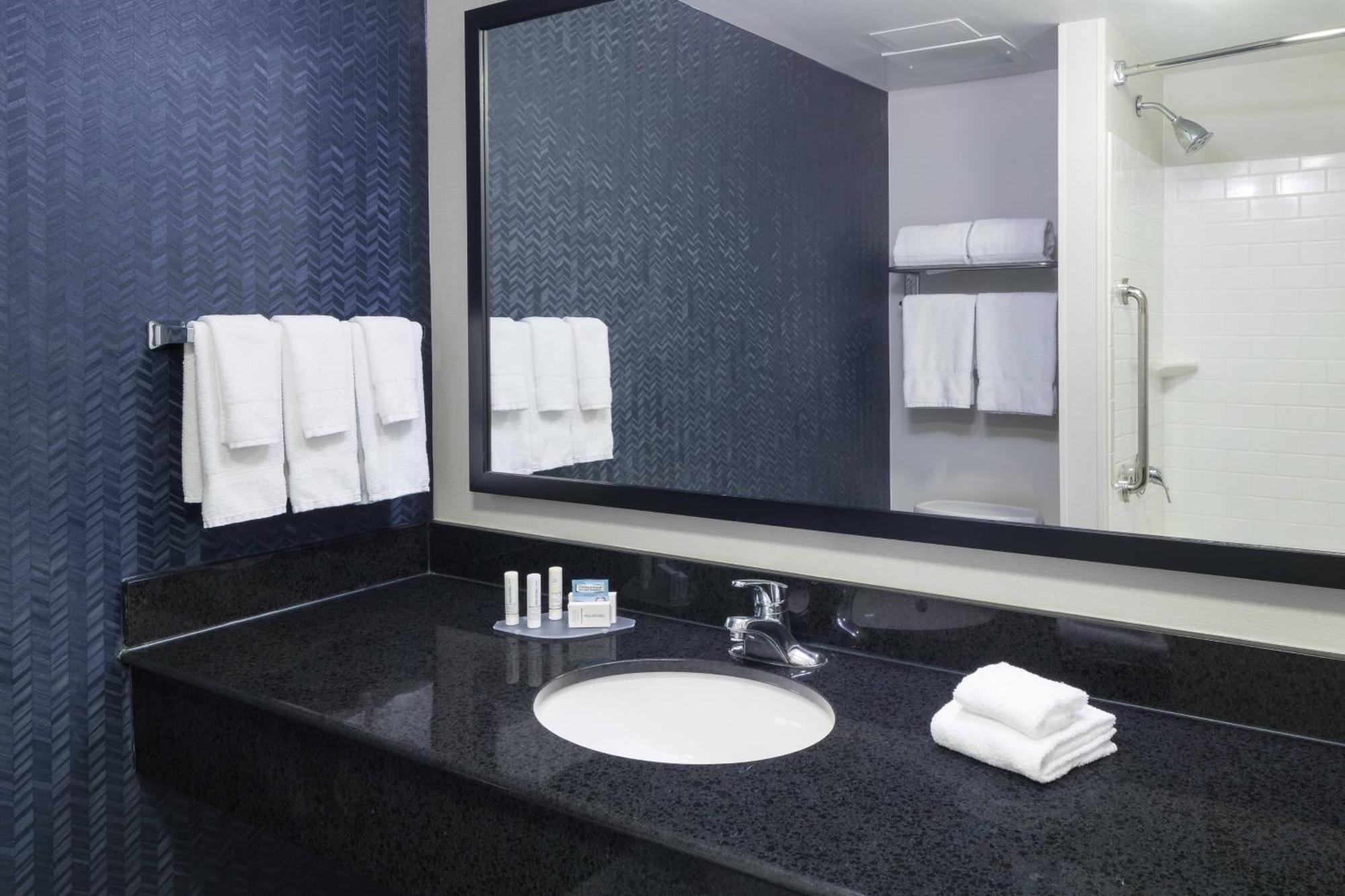 Fairfield Inn & Suites Kansas City Overland Park Ngoại thất bức ảnh